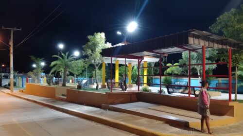 Edesur está iluminando siete municipios de Barahona